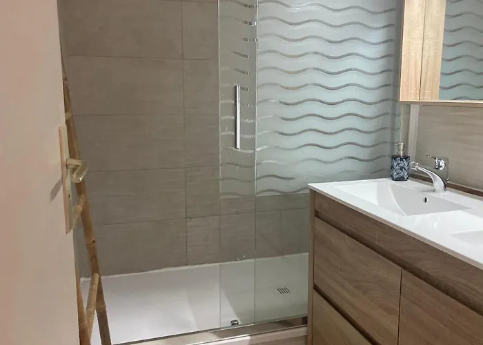 Gruissan: T2 Mezzanine 6 Pers, Proche Plage, Parking Prive - Fr-1-796-35 דירה *