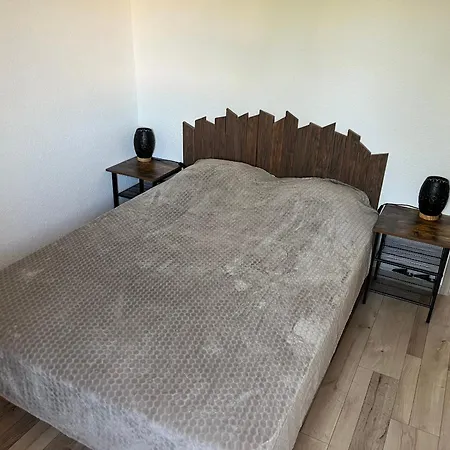 Gruissan: T2 Mezzanine 6 Pers, Proche Plage, Parking Prive - Fr-1-796-35