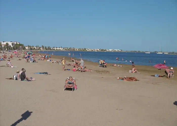 Gruissan: T2 Mezzanine 6 Pers, Proche Plage, Parking Prive - Fr-1-796-35 그륏상